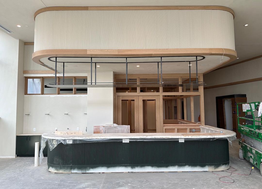 Urban Chic in the Heart of the South - Elevate Your Space with Atlanta Flair